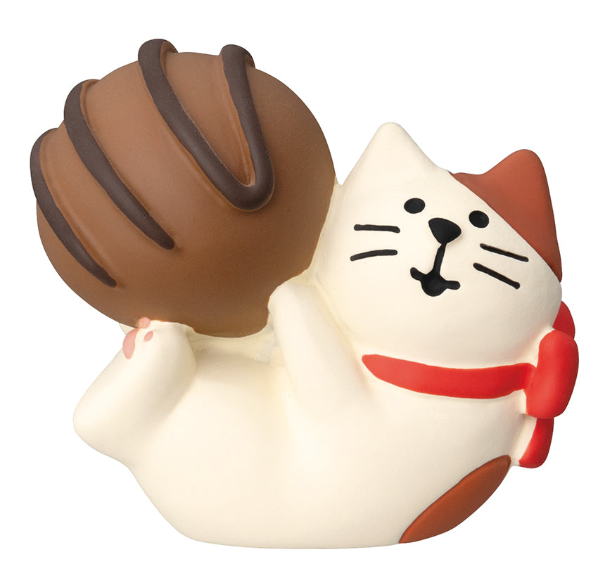 Concombre Konkon Sweets Parlor Chocolat Kicking Cat Figurine