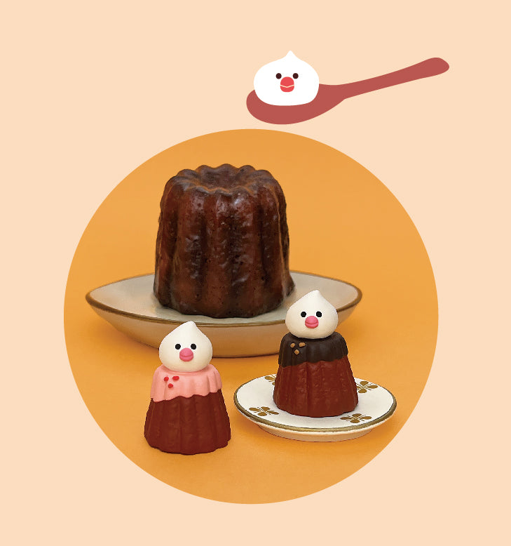 Concombre Konkon Sweets Parlor Java Sparrow Canelé Figurine, Strawberry — product image 3
