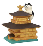Concombre Kyoto Golden Pavilion Climbing Cat Figurine