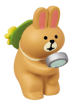 Concombre Spring Ranran Nature-Watching Rabbit Figurine
