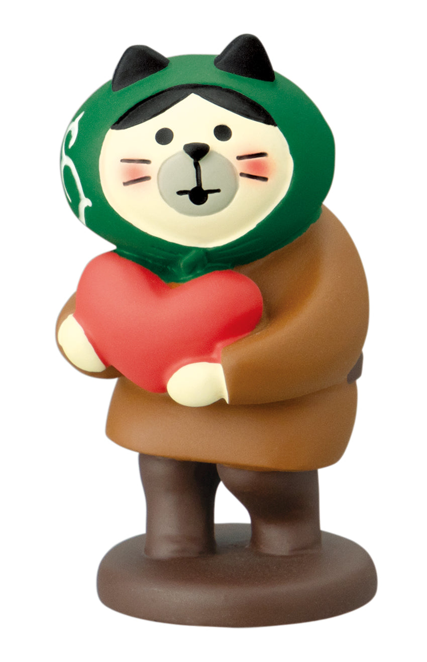 Concombre Strawberry Cake Fair Heart Thief Cat Figurine
