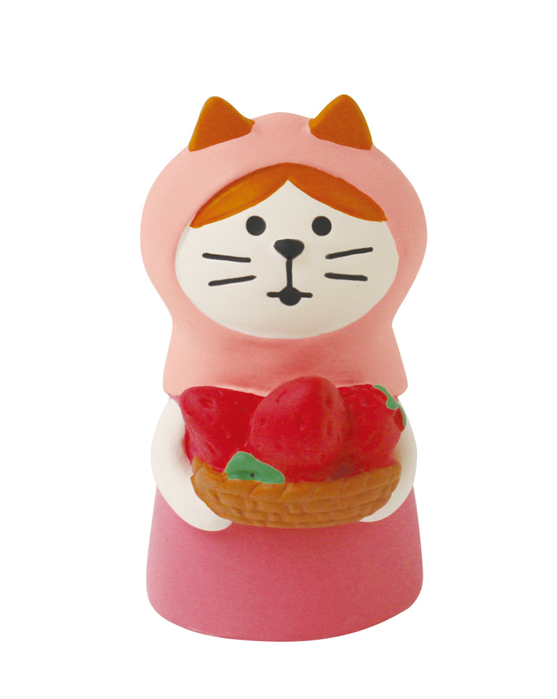Concombre Strawberry Cake Fair Strawberry-Picking Cat Figurine