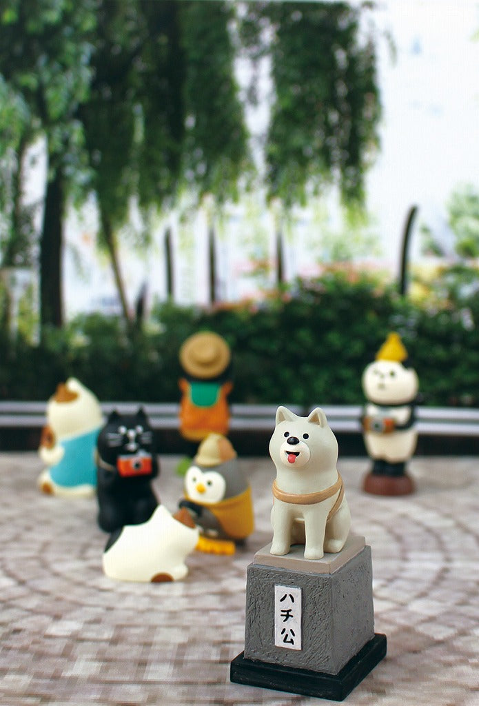 Concombre Tabineko Tokyo Shibuya Hachiko Figurine — product image 4