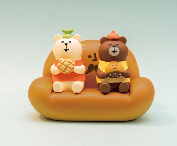Concombre Yamaneko Bakery Bread Sofa Figurine — product image 2