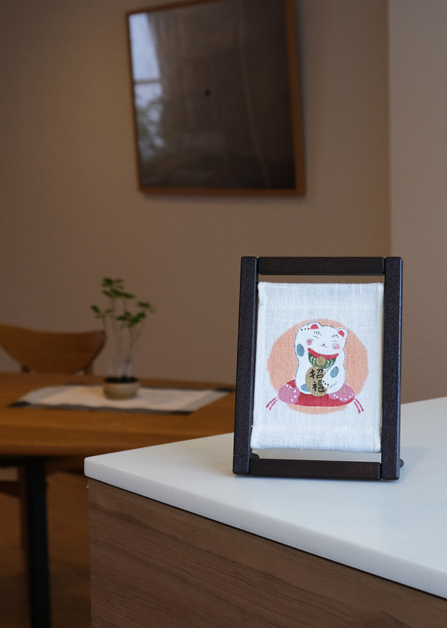 Koyomi Linen Art Frame, Maneki-Neko — product image 2