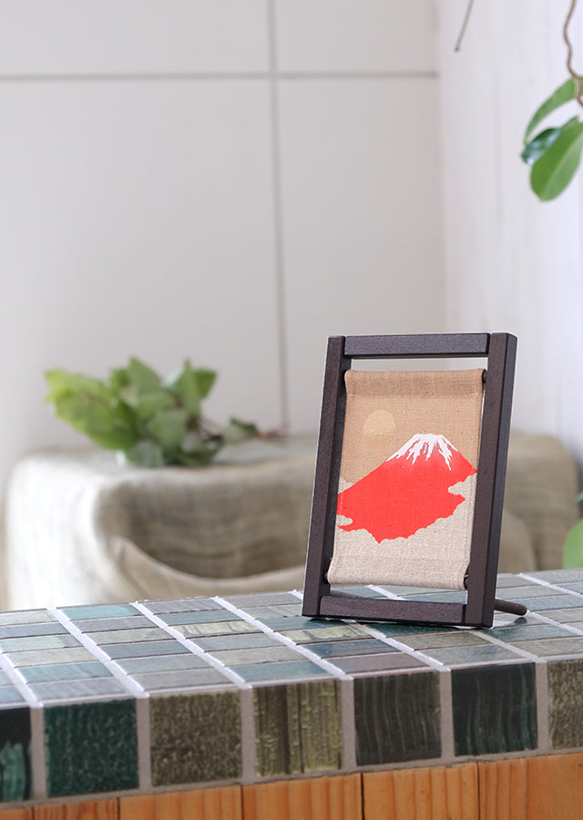 Koyomi Linen Art Frame, Red Fuji — product image 2
