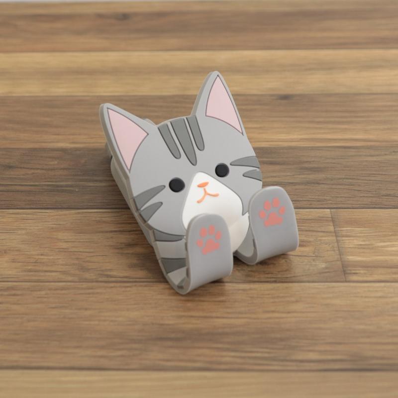 Magnetic Hook Clip, Silver Tabby Cat — product image 3