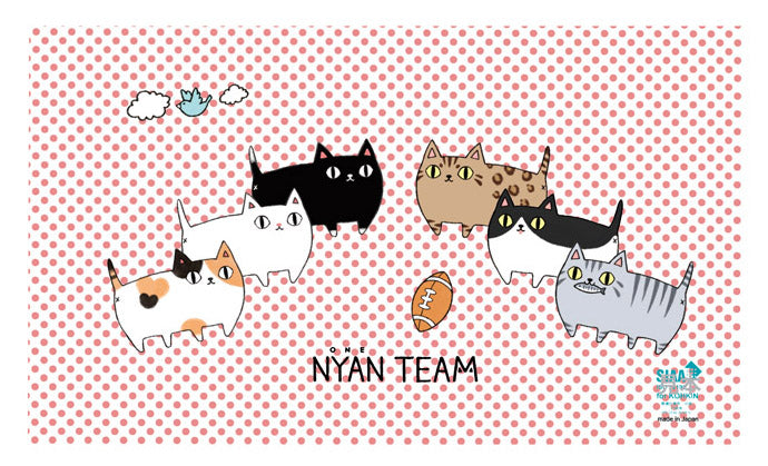 Nyanya Three Cat Brothers Mask Case, Dots — product image 2