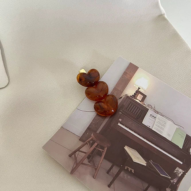 Retro Amber Gradient Heart Hair Clip — alternate view 7
